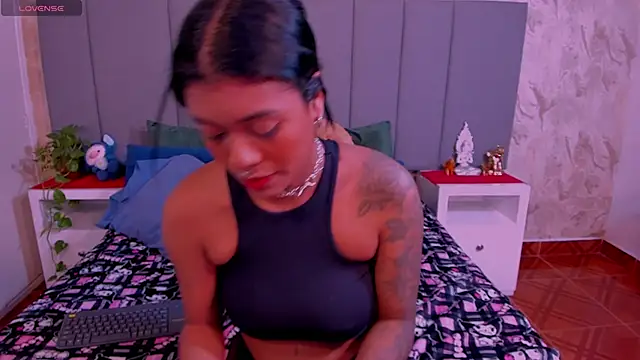 JulianaMiller online show from January 2025 02:20:02 AM