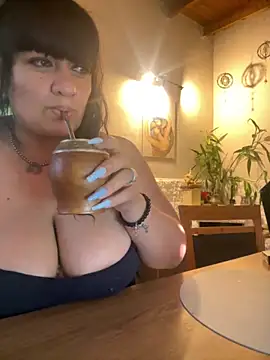 Sensualmente333 online show from November 2025 11:32:01 AM