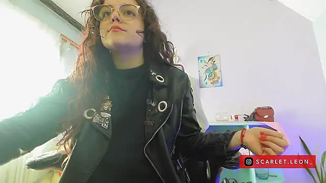 Scarletleon77 online show from January 2025 02:30:02 PM