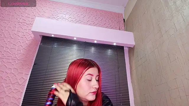 paulinasaeEnz online show from March 2025 12:20:01 PM