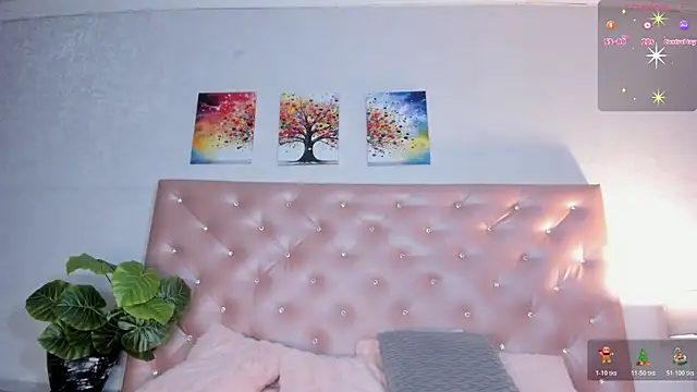 paulinasaeEnz online show from April 2026 01:23:01 PM