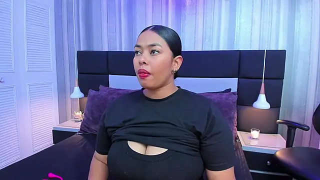 PUSHYLATE online show from February 2025 11:14:02 PM