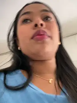 PUSHYLATE online show from December 2025 07:53:01 PM