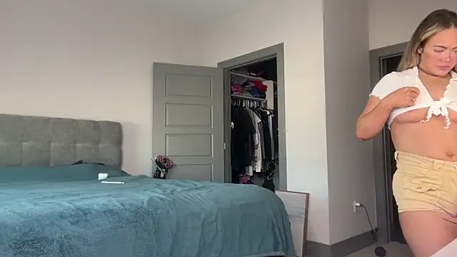 ElenaErickson online show from January 2025 08:58:02 PM