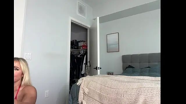 ElenaErickson online show from November 2025 08:03:01 PM