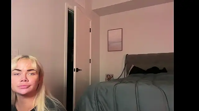 ElenaErickson online show from January 2026 04:48:02 AM