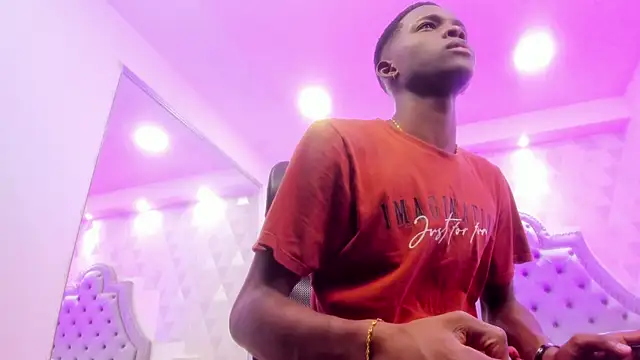 JacksonMuller  online show from December 2024 12:54:02 PM