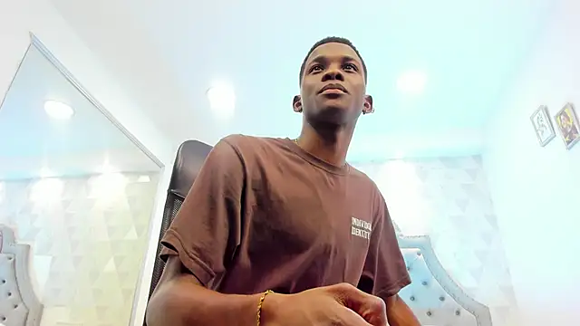 JacksonMuller  online show from December 2024 02:58:02 PM