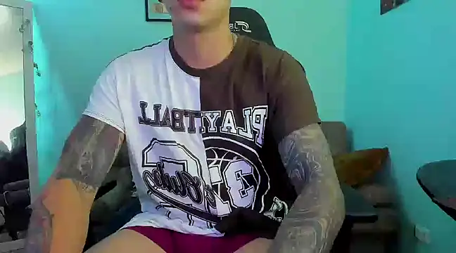 E Moon online show from January 2025 10:24:02 PM