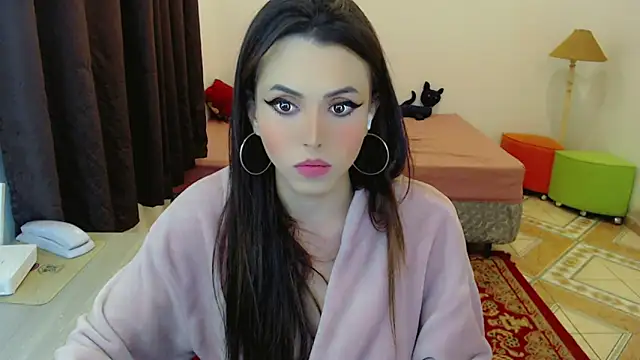 Snapshot of Sophie_Fantasys chatting on May 2026 04:34:01 PM Sophie Fantasys online show from May 2026 04:34:01 PM