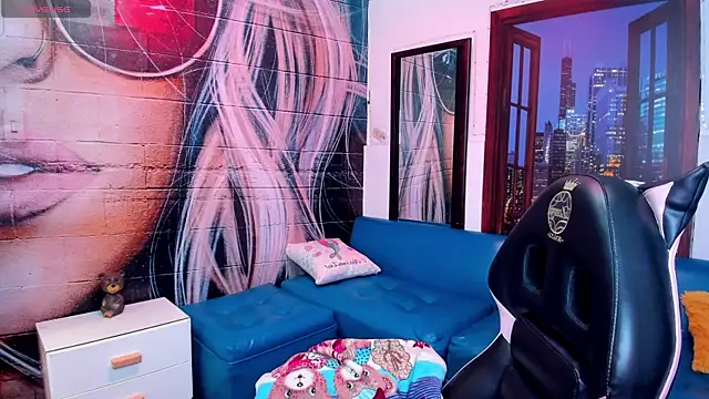 Small naughty  online show from March 2025 01:10:02 PM