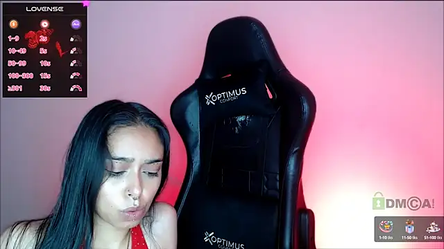 lilylouisee online show from February 2025 08:33:02 PM