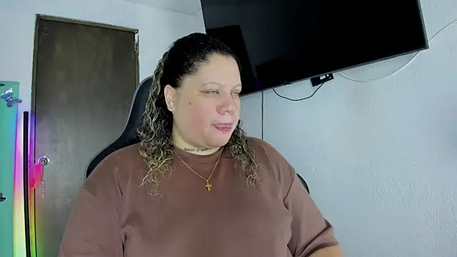 mariana maze online show from December 2024 02:16:01 AM