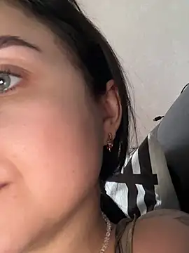 ellie ssexy online show from February 2025 04:52:01 AM