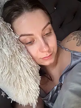 ellie ssexy online show from October 2025 04:23:02 AM