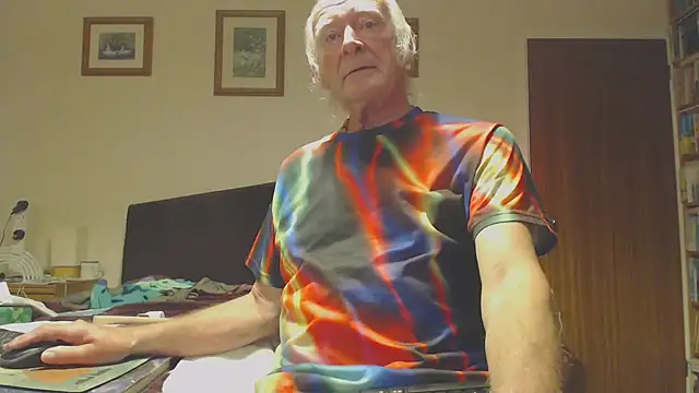 WaverlyKernow online show from December 2024 03:22:02 PM