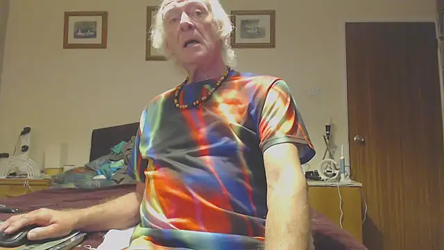 WaverlyKernow online show from December 2024 08:22:02 AM