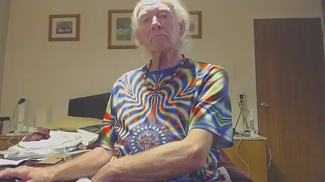 WaverlyKernow online show from February 2025 07:20:01 AM