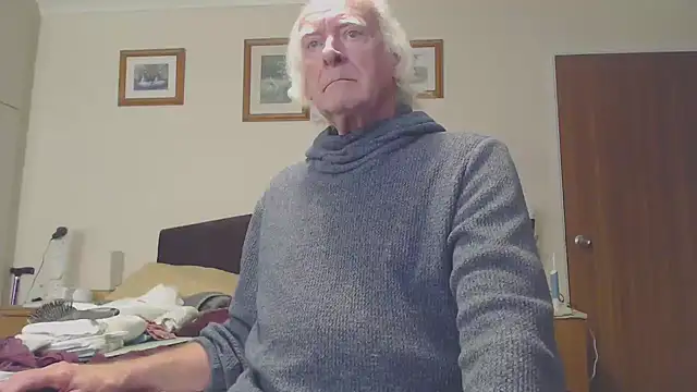 WaverlyKernow online show from February 2025 09:11:01 AM