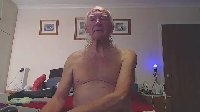 WaverlyKernow online show from October 2025 11:52:02 AM