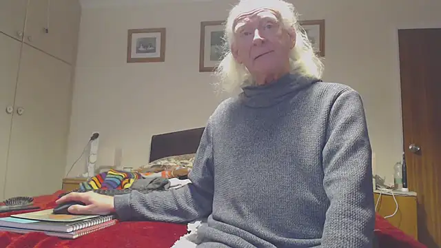 WaverlyKernow online show from November 2025 11:33:02 AM