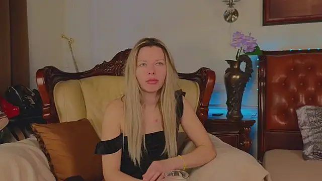 Real Tini online show from March 2026 07:14:02 AM