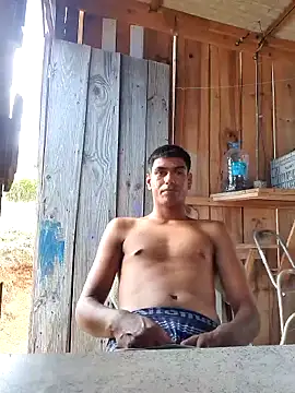 fernandes v online show from February 2025 04:29:01 PM