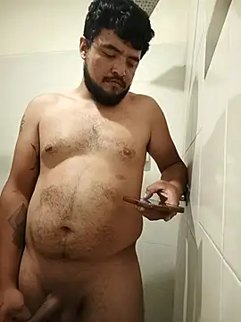 Snapshot of Bartolito001 chatting on October 2025 06:02:02 AM Bartolito001 online show from October 2025 06:02:02 AM