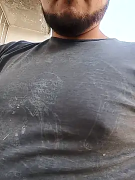 Snapshot of Bartolito001 chatting on November 2025 07:29:01 PM Bartolito001 online show from November 2025 07:29:01 PM