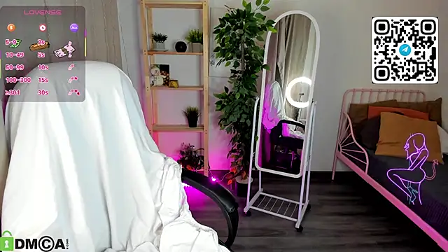 Aly Alyc online show from March 2026 12:00:02 AM