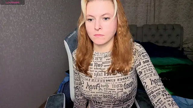 rocky foxy online show from October 2025 08:39:02 PM