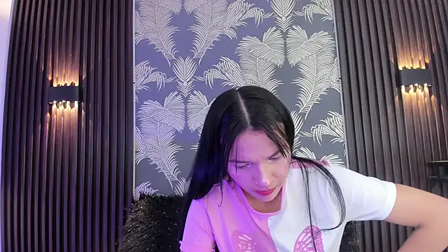 Snapshot of _shantal_smith chatting on June 2026 02:12:01 AM shantal smith online show from June 2026 02:12:01 AM