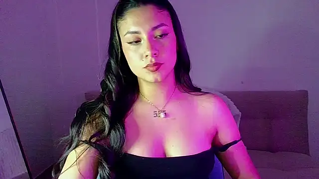 Lia 14  online show from June 2026 11:46:01 PM