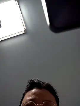 zhenzhen521 online show from March 2025 04:14:02 PM