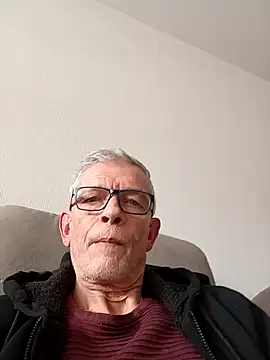 Snapshot of berfri chatting on March 2026 02:44:02 PM berfri online show from March 2026 02:44:02 PM