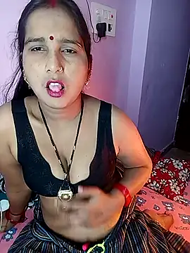 reemacouple007 online show from February 2026 05:31:01 PM