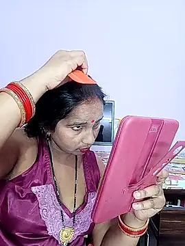 reemacouple007 online show from February 2026 08:13:02 AM