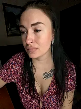 Roxana Bell online show from October 2025 06:04:01 PM