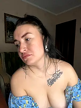 Roxana Bell online show from November 2025 11:31:02 AM