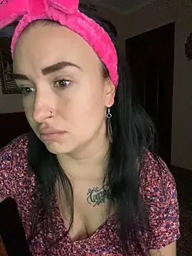 Roxana Bell online show from February 2026 07:53:02 PM