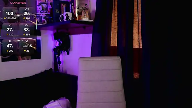 Snapshot of BLACKTSUKI7_ chatting on June 2026 09:29:02 PM BLACKTSUKI7 online show from June 2026 09:29:02 PM