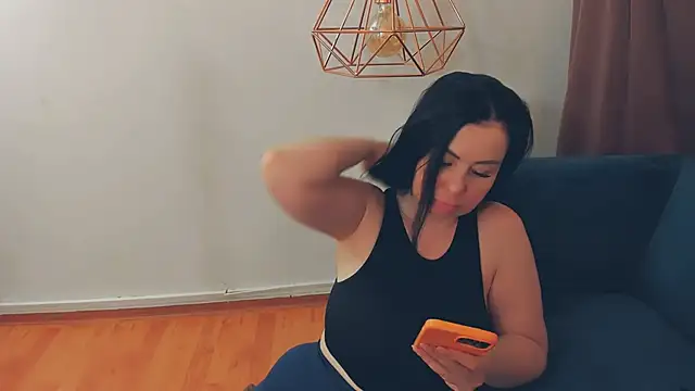 LayaFlow online show from April 2026 11:44:01 AM