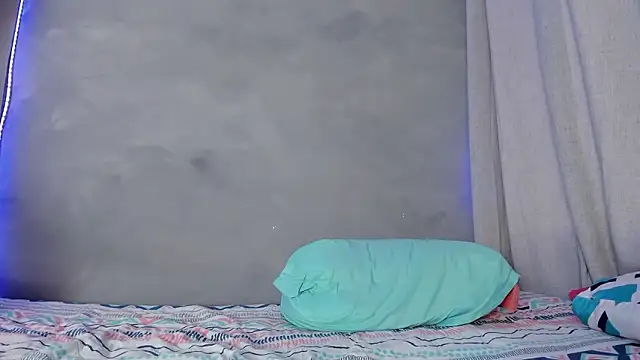 Alexxxholy online show from January 2026 11:58:02 AM