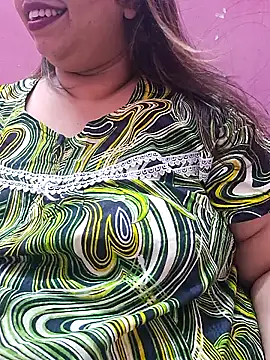 Snapshot of Ravina_patil1 chatting on January 2025 08:25:01 AM Ravina patil1 online show from January 2025 08:25:01 AM