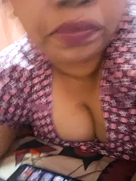 Snapshot of Ravina_patil1 chatting on September 2025 02:42:01 PM Ravina patil1 online show from September 2025 02:42:01 PM