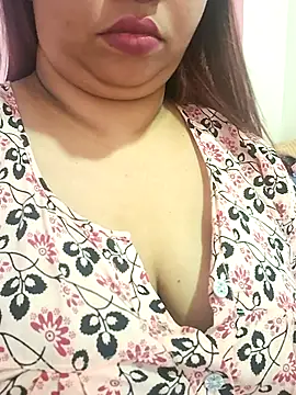 Ravina patil1 online show from April 2026 08:04:01 AM