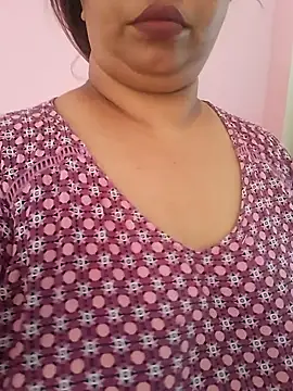 Ravina patil1 online show from April 2026 10:43:01 AM