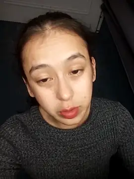 Snapshot of ValeryBaker_ chatting on October 2025 09:57:02 PM ValeryBaker online show from October 2025 09:57:02 PM