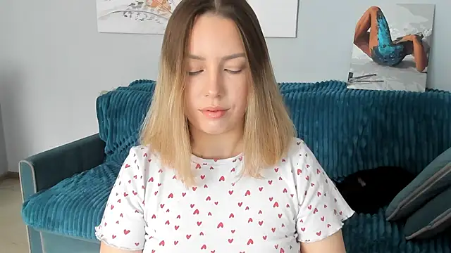 Mia shy1 online show from February 2025 06:58:02 AM