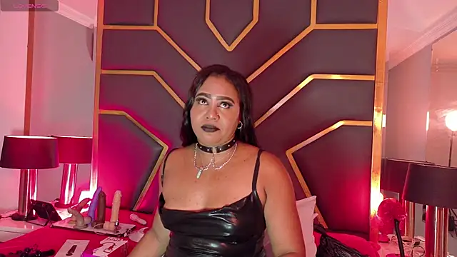 Scarlettt Ass online show from November 2025 11:54:01 AM